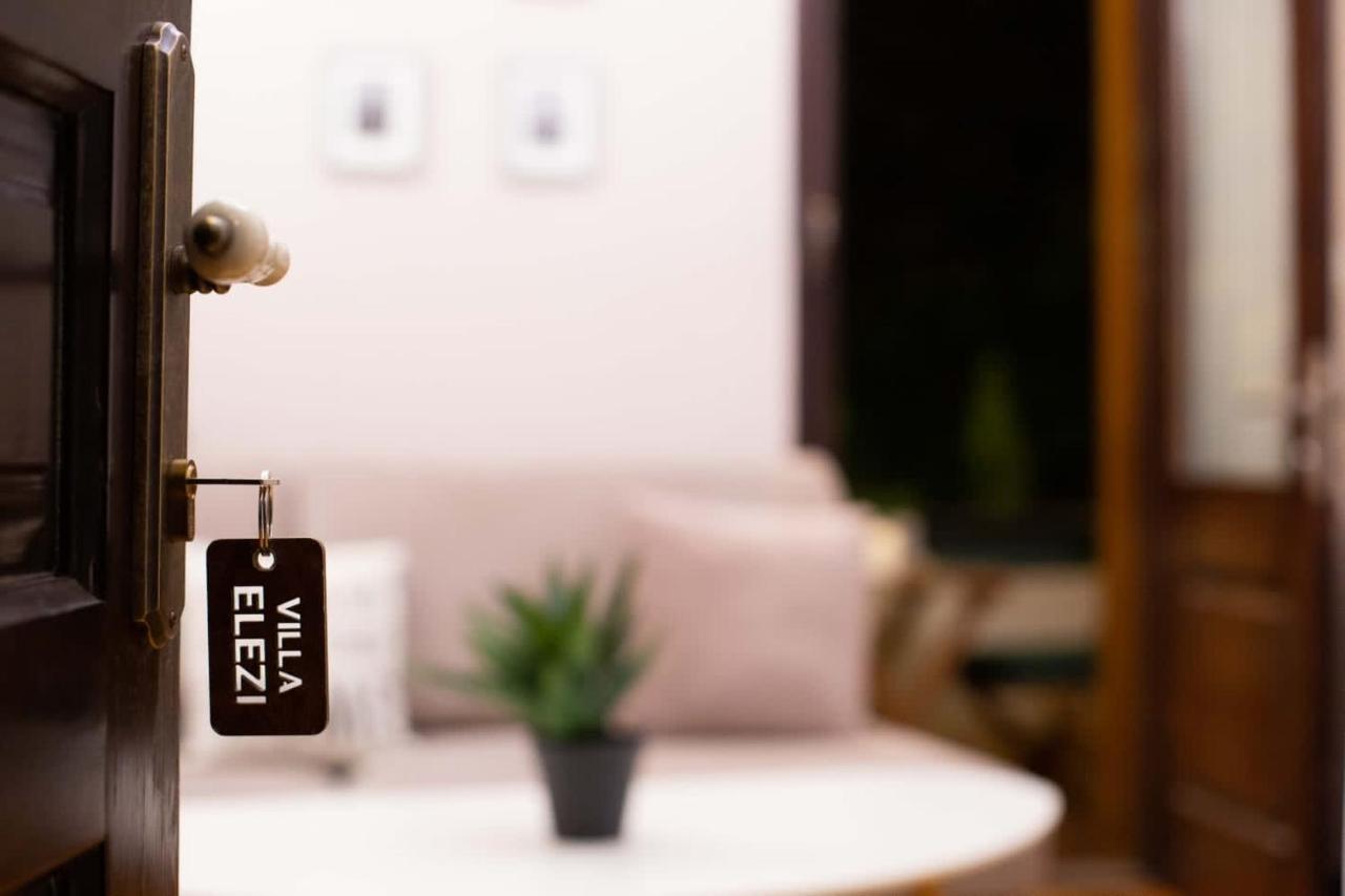 Villa Elezi 2 科尔察 外观 照片