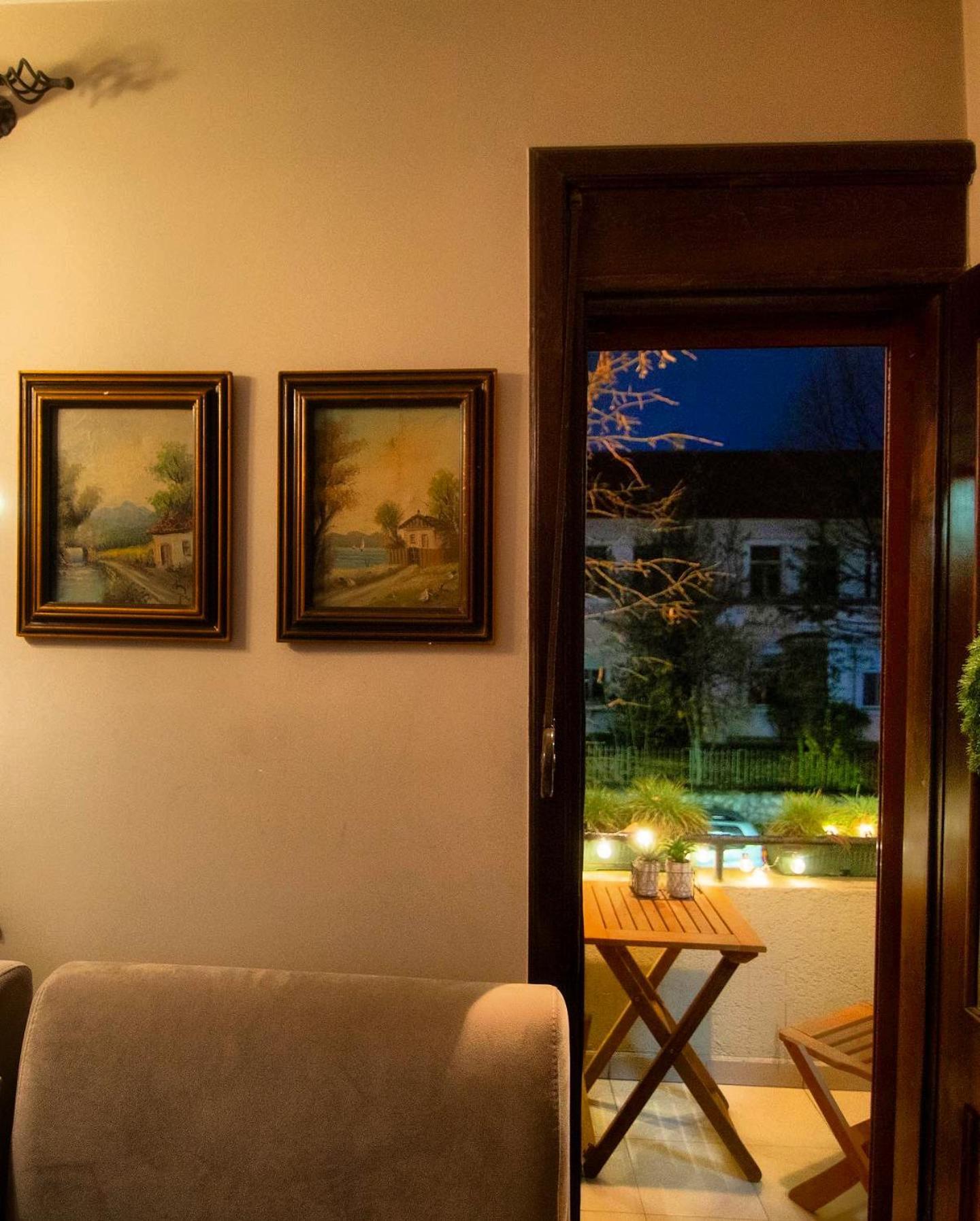 Villa Elezi 2 科尔察 外观 照片