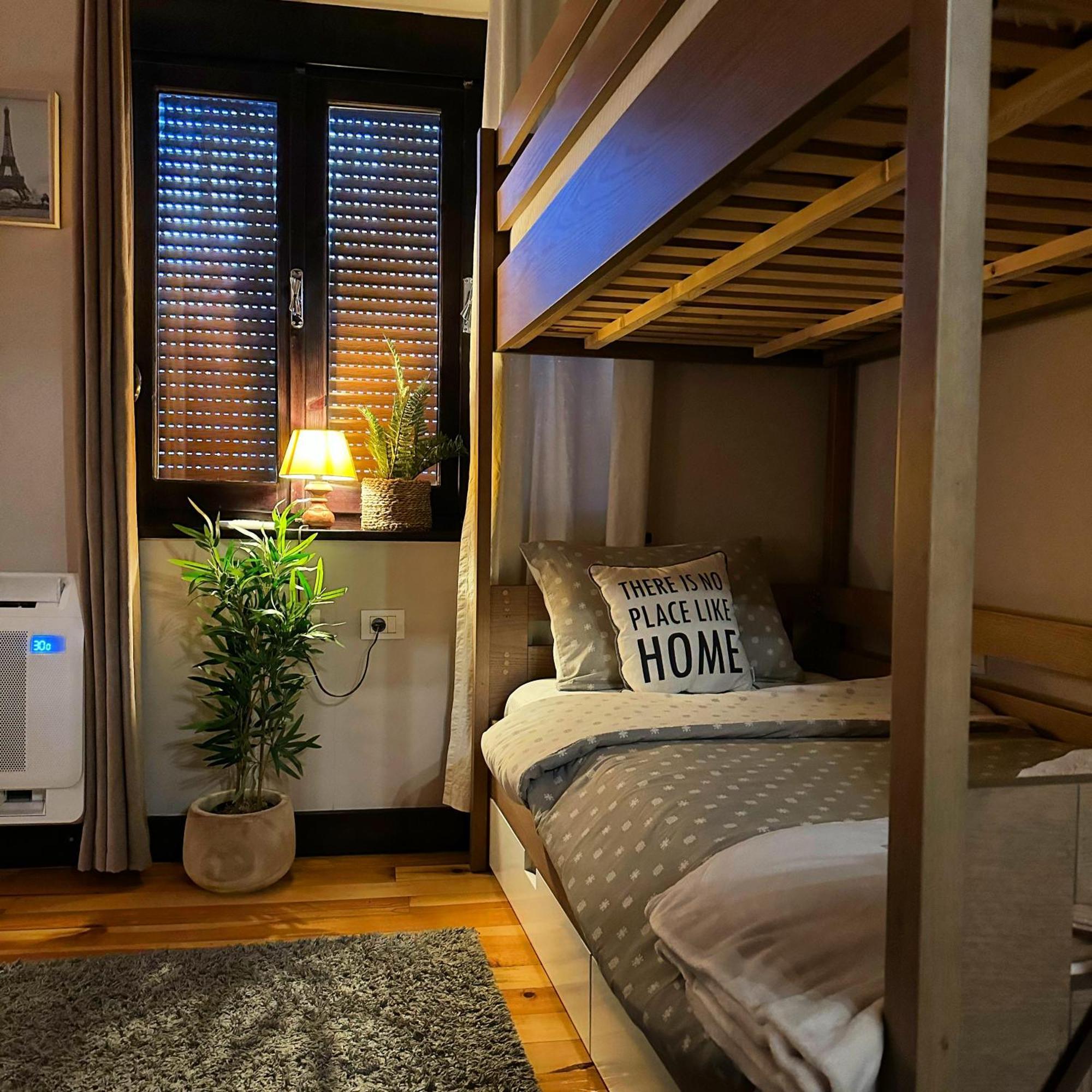 Villa Elezi 2 科尔察 外观 照片